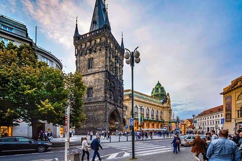 Private Transfer from Spindleruv Mlyn to Prague with 2 hours for sightseeing