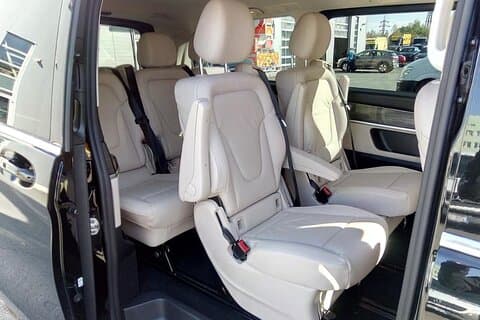 Private Transfer from Prague Airport to Prague City Hotels 1 - 7 pax