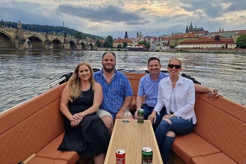Private Prague boat cruise