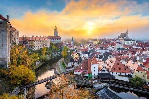 cesky krumlov private tour from prague with english speaking driver