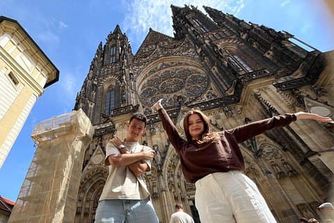 Private Prague Tour with Transfers and Local Tastings