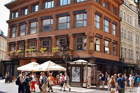 An Introduction to Prague: A Self-Guided Walking Tour