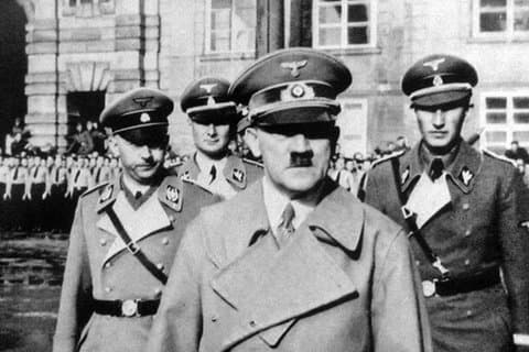 WWII in Prague Tour - Monday Edition