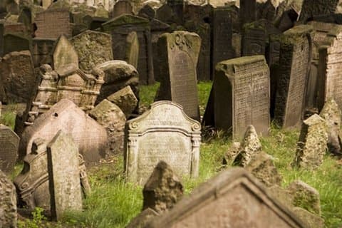 Pragues Famous Ghosts and Dark History Self Guided Walking Tour