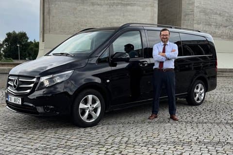From Prague to Budapest - Private Transfer by MINIVAN Mercedes Vito 8+1pax