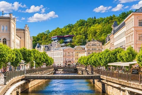 Karlovy Vary excursion with onboard commentary and free time