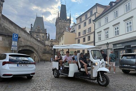 Prague Electric Tuk Tuk City Tour with Local Guide