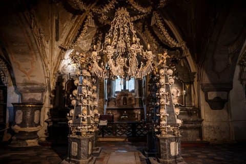 Kutná Hora: Small-Group Bone Church & Medieval Town Tour