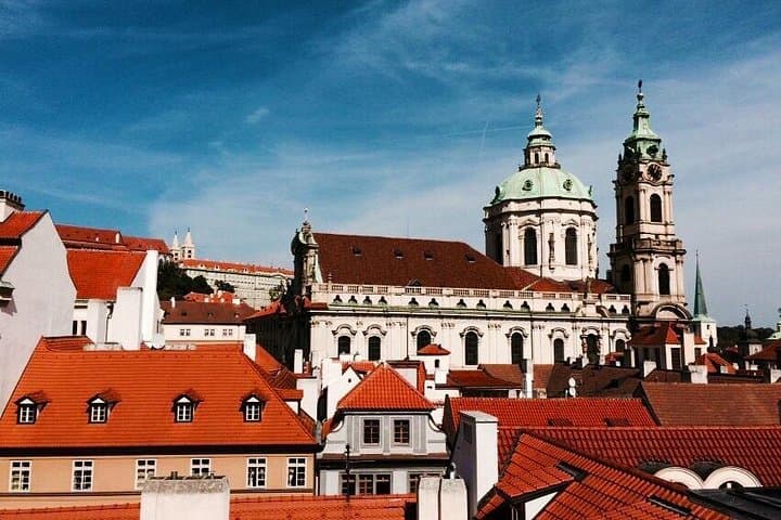 Prague: Bus Tour, Walking Tour, River Cruise and Lunch