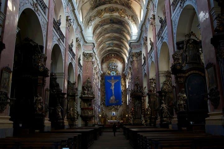 True baroque pearl in the Old Town - Church of St. James