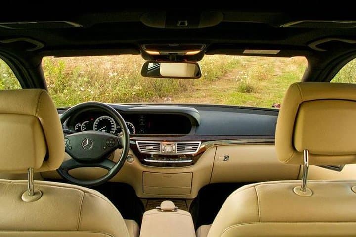 Enjoy a private transfer to Prague from Munich
