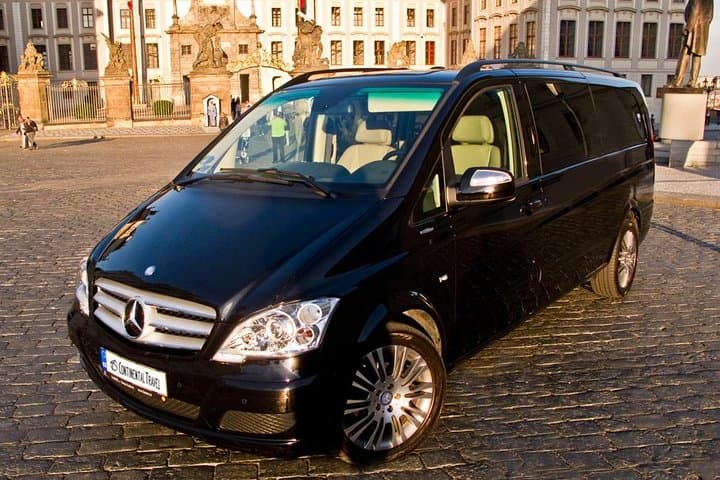 Munich to Prague Private Transfer
