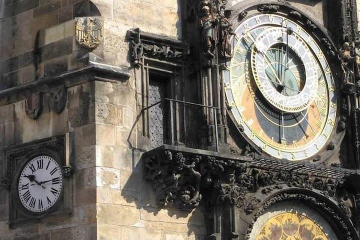 Your own guide for Old Town Highlights and Secrets Tour