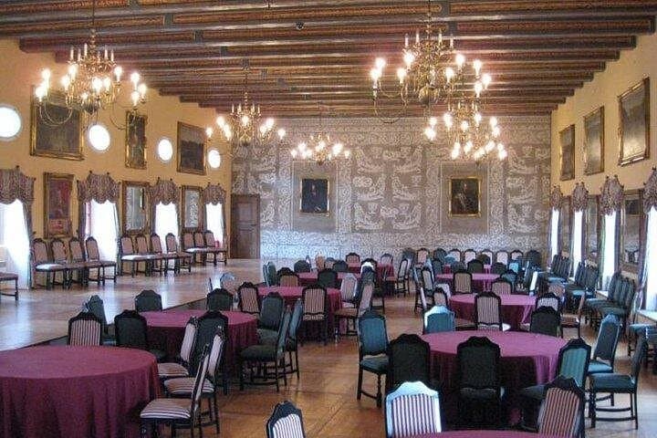 Melnik Chateau with Wine Tasting - a Day Trip from Prague