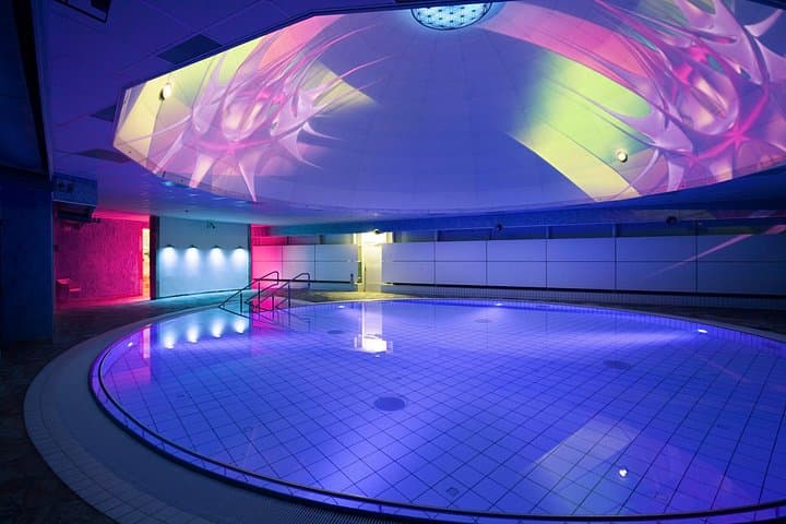 Small-Group Saxon Switzerland NP Easy Tour & Unlimited Thermal Baths