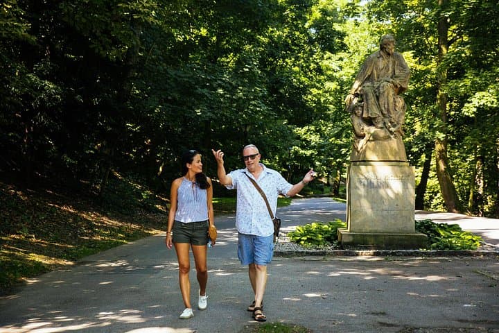 Get to see the best of Prague on a private tour