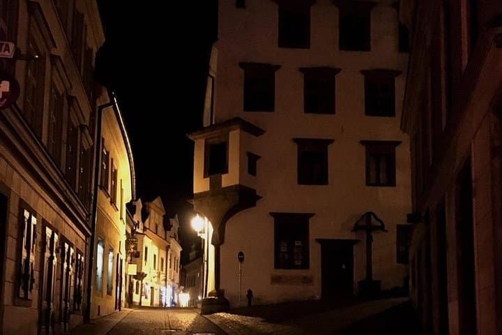 Private evening tour Cesky Krumlov Old Town and Castle area