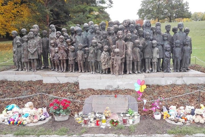 The only full Anthropoid tour with a visit to curve and Lidice, by private car
