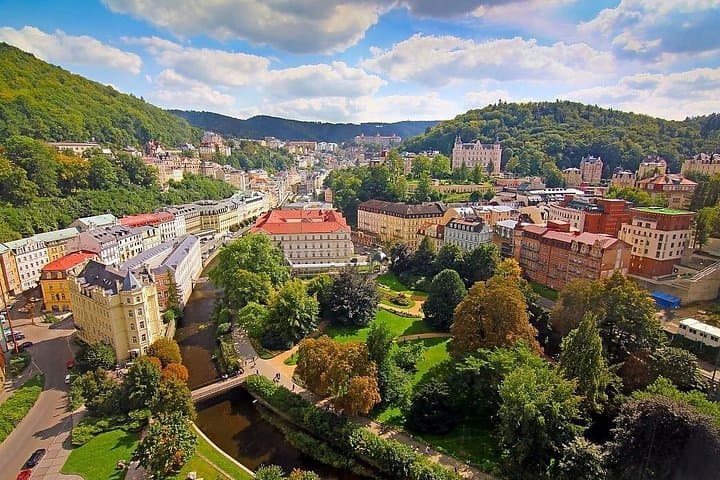 Karlovy Vary trip from Prague