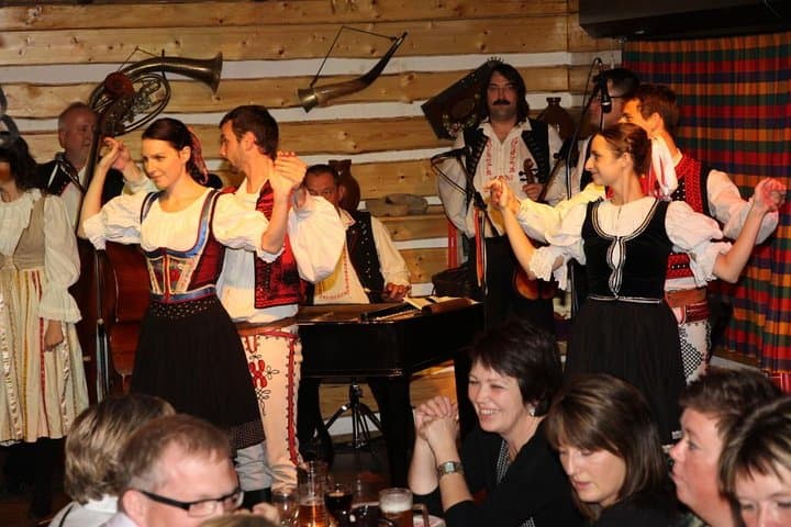 Czech Folklore Show with dinner and transfer