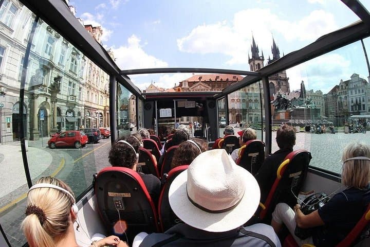 Short Historical Panoramic Bus Tour in Prague