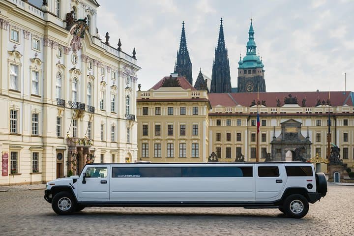 Hummer limousine