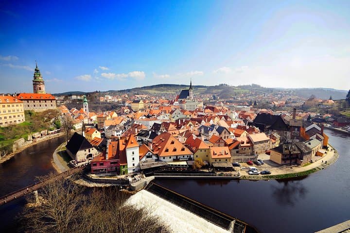 Český Krumlov Day Trip from Prague with Castle Tour