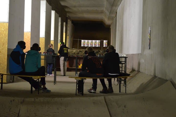 Shooting AK47