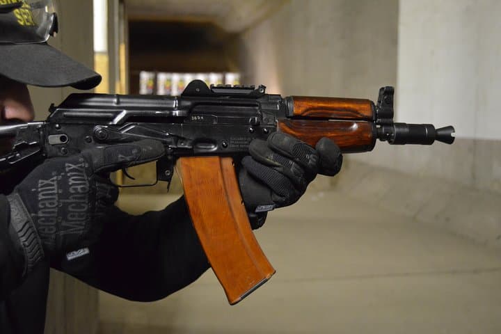 Shooting AK47