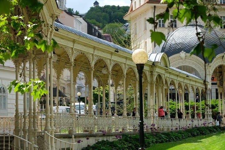 Karlovy Vary - The town of spas, mineral springs and relaxation