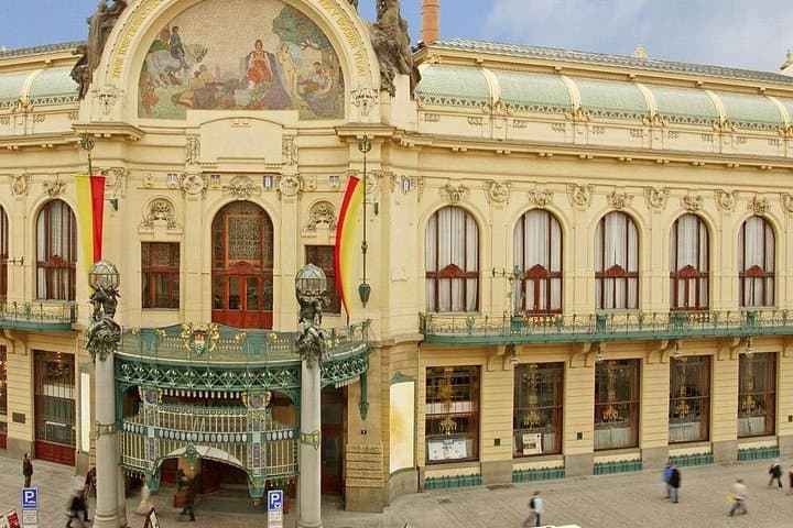 Private Half-Day Sightseeing Tour in Prague