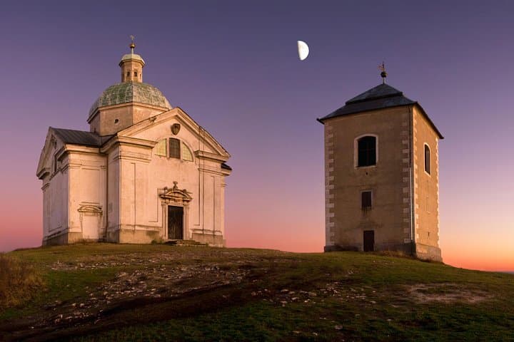 Ultimate private wine tasting experience from Prague to Moravia (3 days)