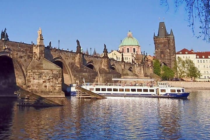 The Charles bridge with its magnificent statues