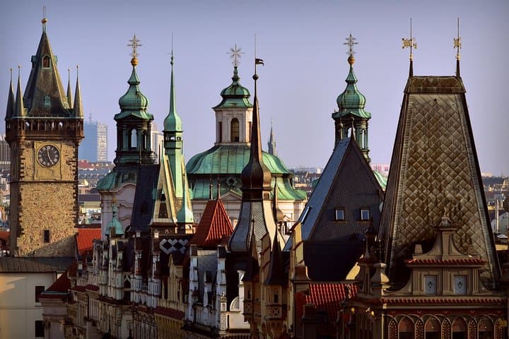 Two-Hour Morning Walking Tour of Prague Castle