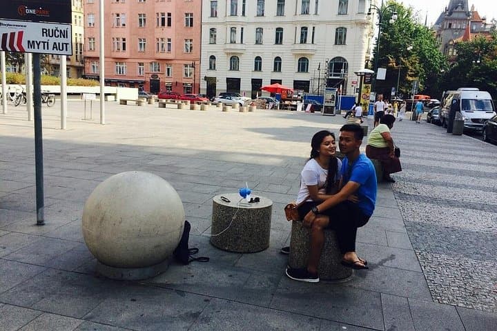 City tour to the top 10 attractions in Prague private tour