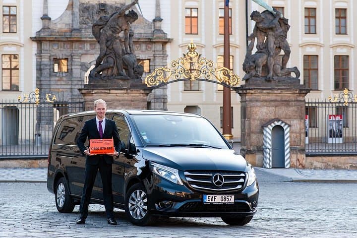 Prague Airport Shared Arrival Transfer