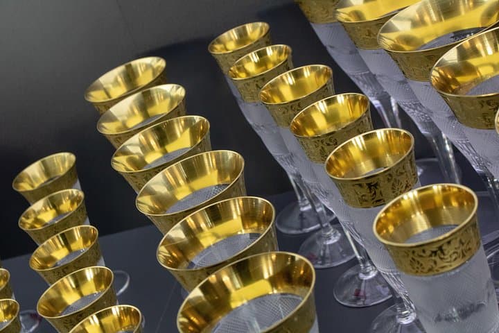 CARLSBAD & visit of MOSER Glass Factory 8-hr-driving & walking