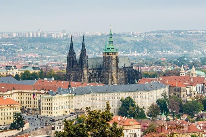 Prague Castle Walking Tour