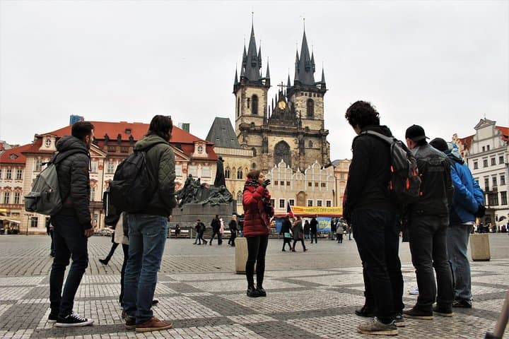 Prague Oldtown and Medieval Underground and Dungeon Historical Tour