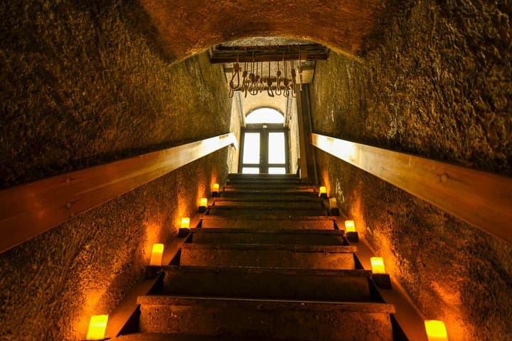 Prague Oldtown and Medieval Underground and Dungeon Historical Tour