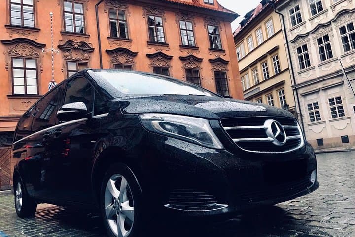 Luxury Private Prague Airport Transfer