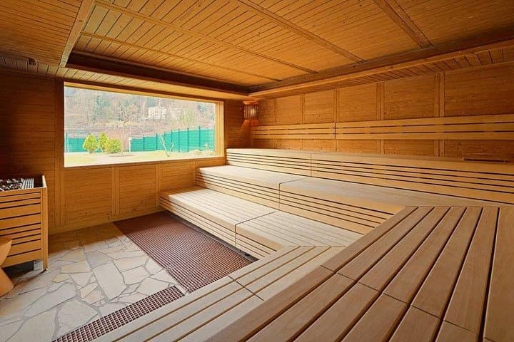 Private Custom Full day tour Saxon Switzerland Easy Tour&Unlimited Thermal Baths