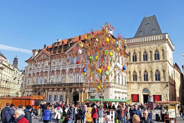 Easter on the Old Town Square