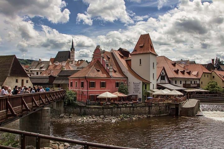 Private 10-hour excursion to Cesky Krumlov from Prague