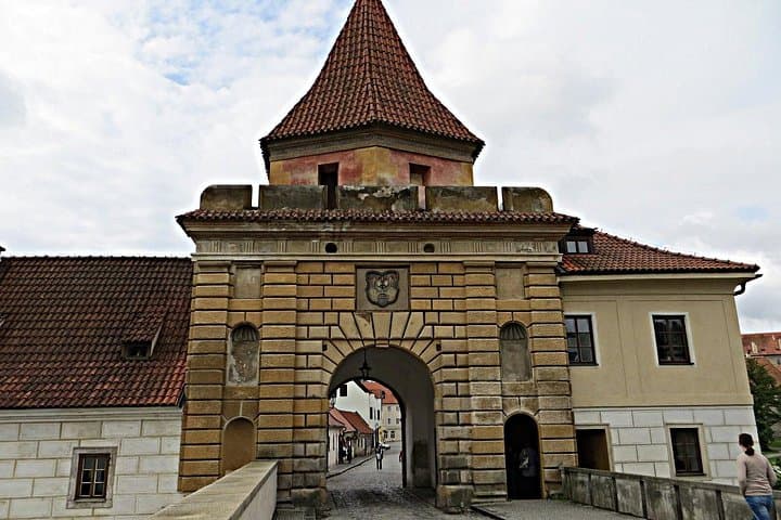 Private 10-hour excursion to Cesky Krumlov from Prague