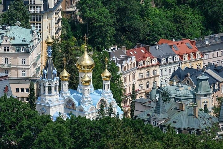 Karlovy Vary day trip from Prague with lunch
