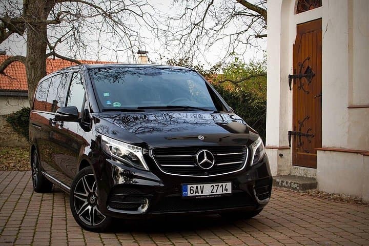 Mercedes Benz V class XL