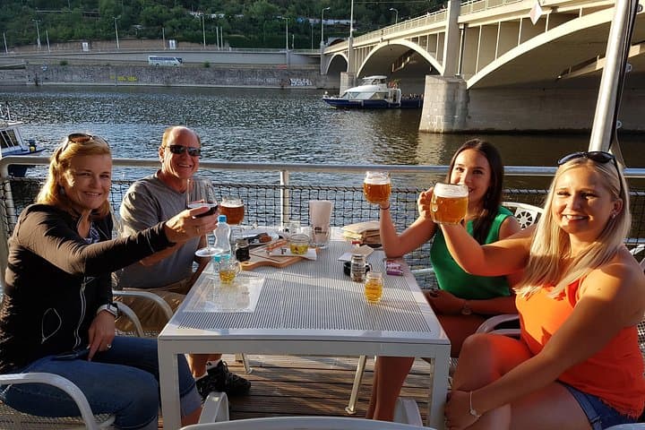 Enjoy a terrace in summer