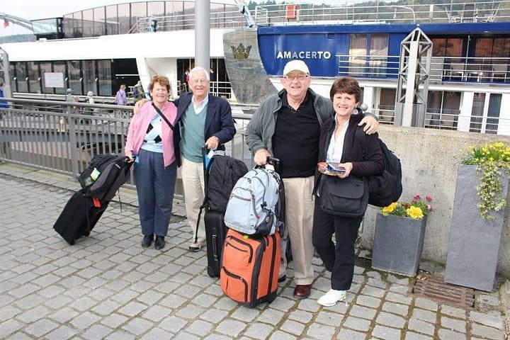 1-way Prague to Vilshofen private transfer - up to 7 passengers