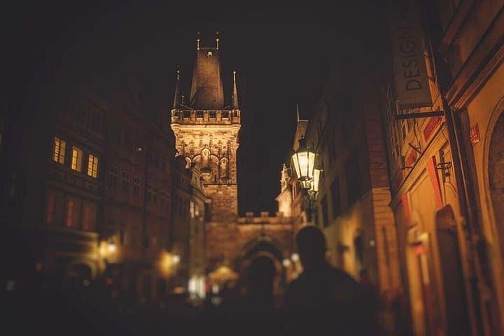Discover Prague's nightlife with a Local